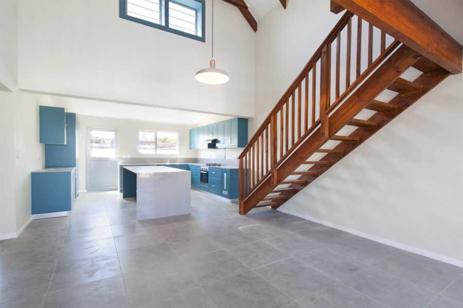 To Let 2 Bedroom Property for Rent in Capri Western Cape